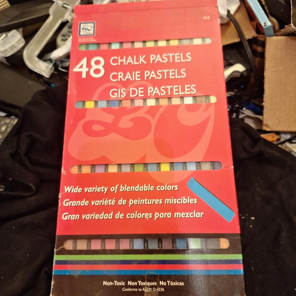 Loew Cornell 48 CHALK PASTELS Non Toxic Nice Bright Colors New In Box Art